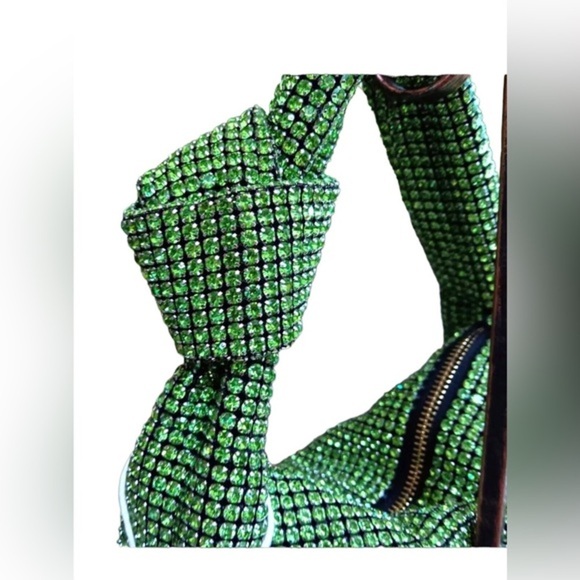Madison West Knotted Green emerald Rhinestone crystal Dumpling Evening bag new - Picture 4 of 7